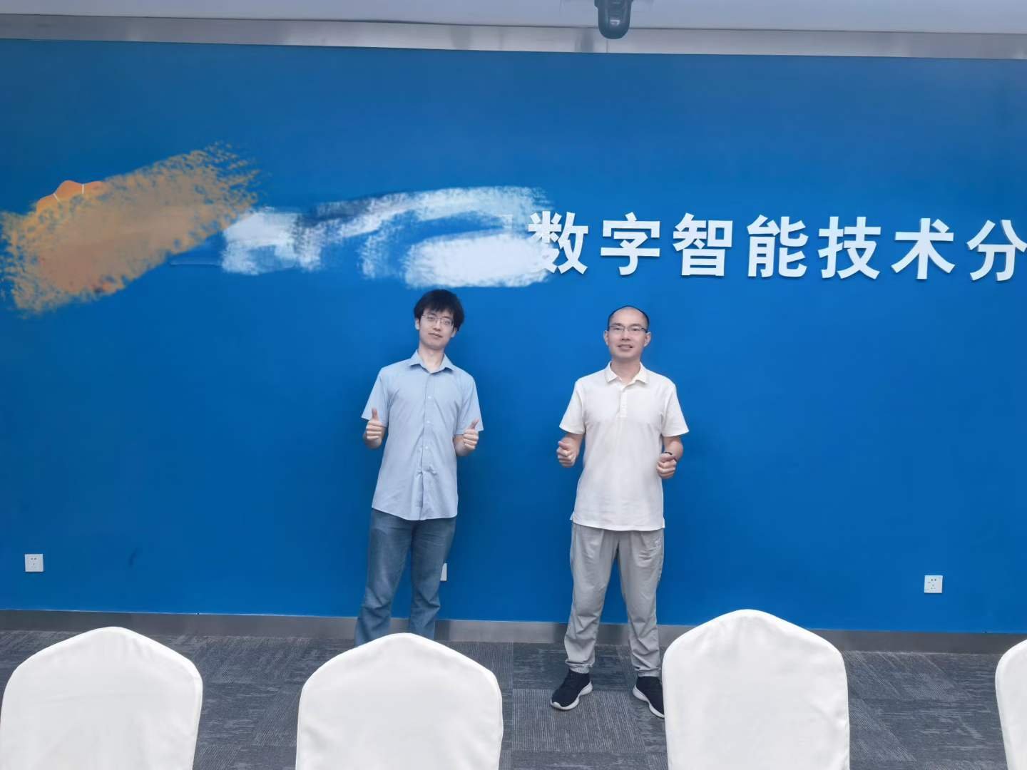 智绘天行完成第52场企业AI交付：为某世界500强财务岗提供7天Coze+Data Agent陪跑
